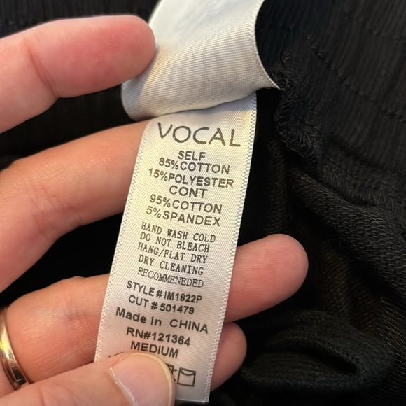 Vocal women’s black chain detail drawstring pants size medium - Picture 10 of 10